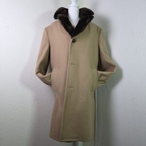 Vintage Gleneagles Camel Wool Overcoat w/ Faux Fur Lining & Collar – Size 40R